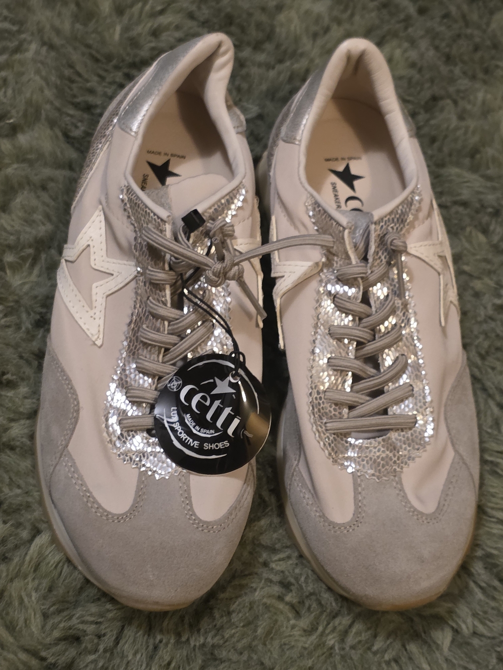 Women's Ivory & Silver Sequin Star Lace-Up Sneaker